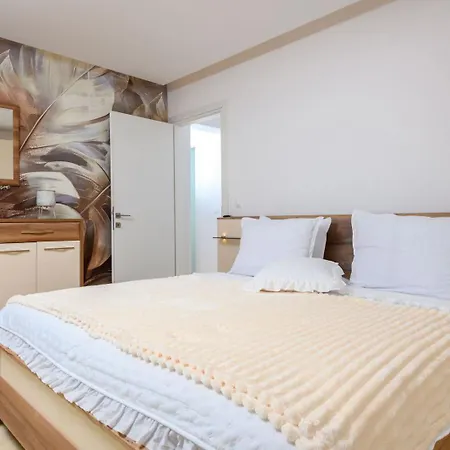 Apartmán Oasis Deluxe *